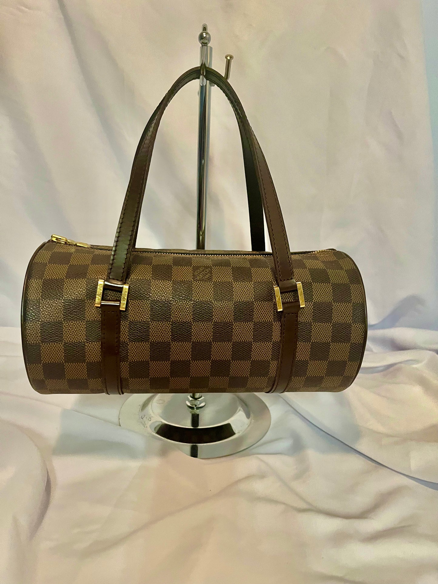 Louis Vuitton Damier Papillon 26