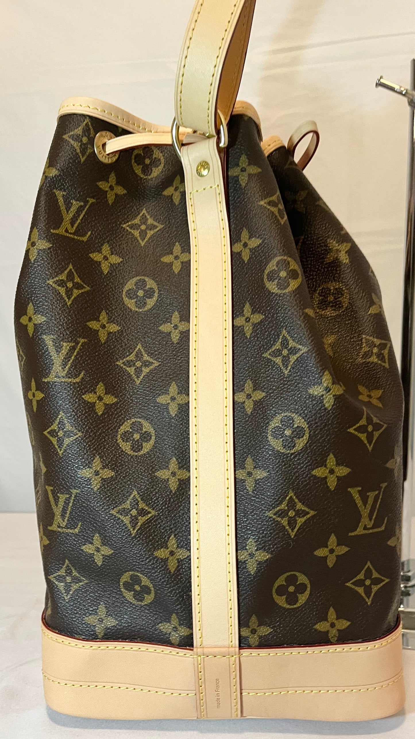 Louis Vuitton Petite Noe