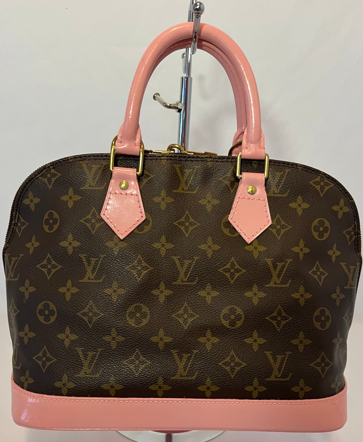 Louis Vuitton Alma PM