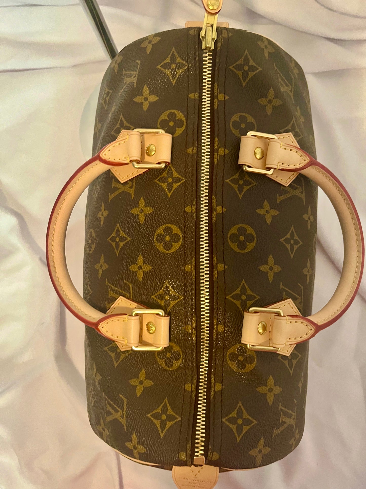 Louis Vuitton like new Speedy 30