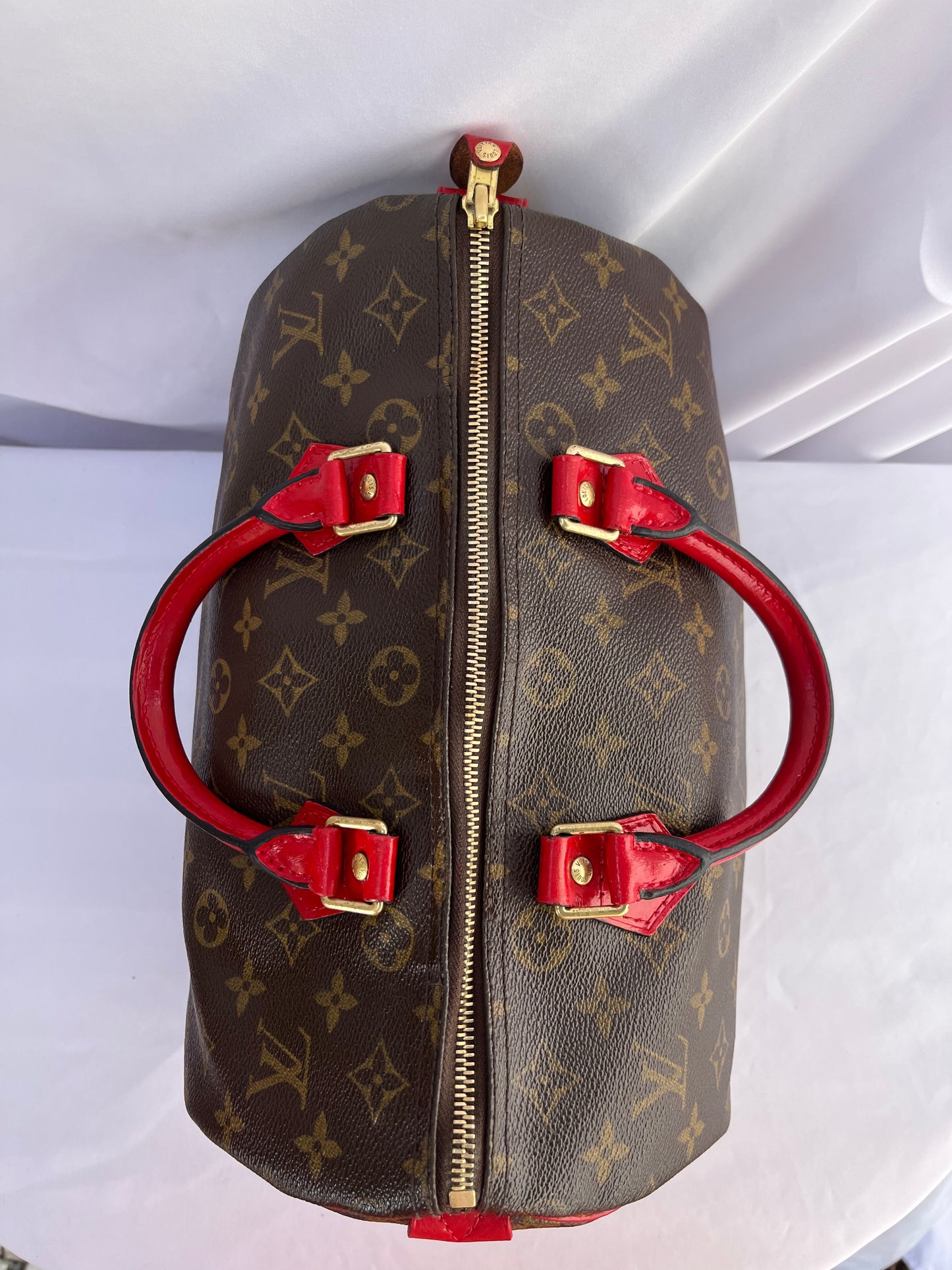 Louis Vuitton Speedy 30
