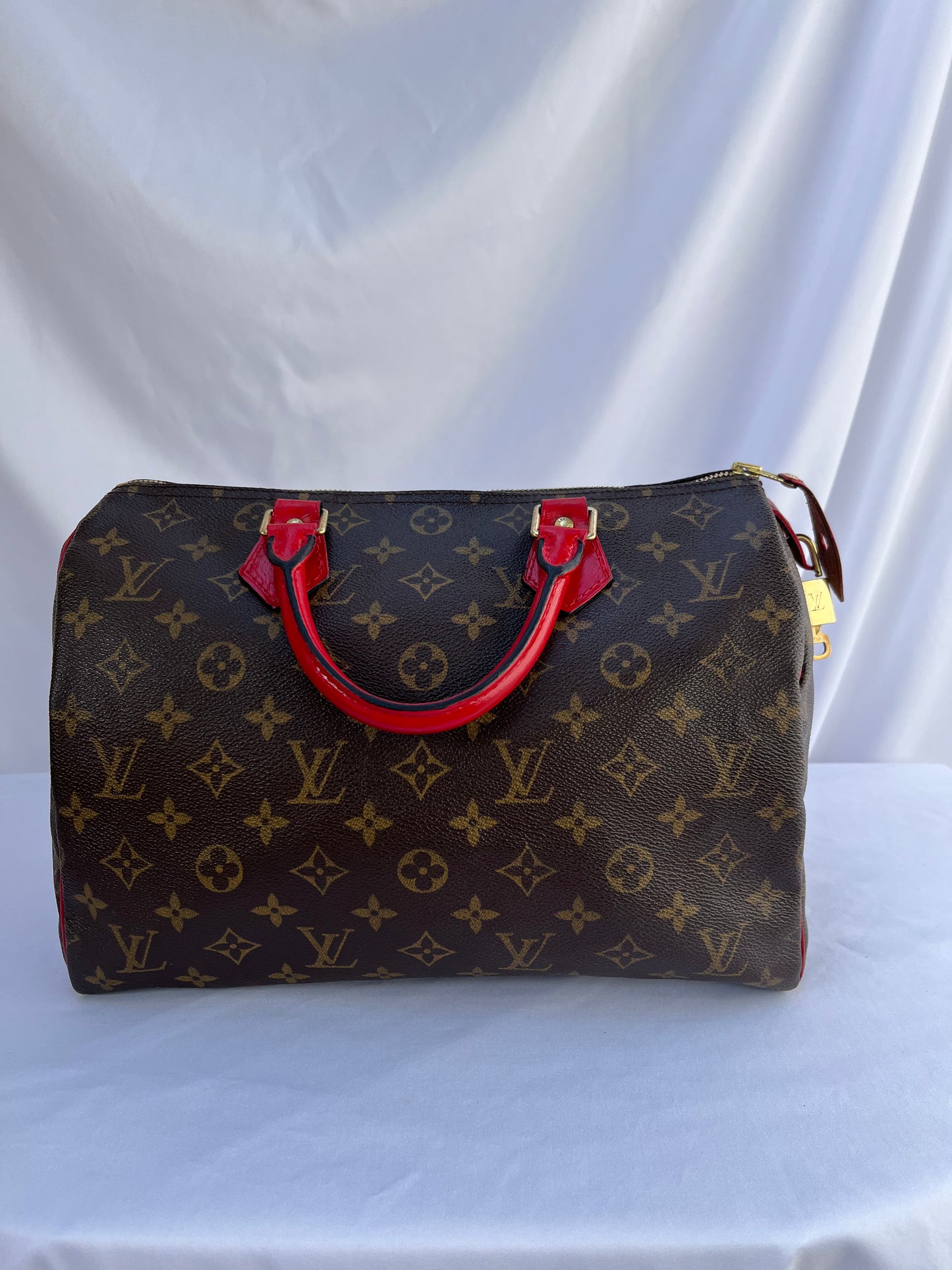 Louis Vuitton Speedy 30