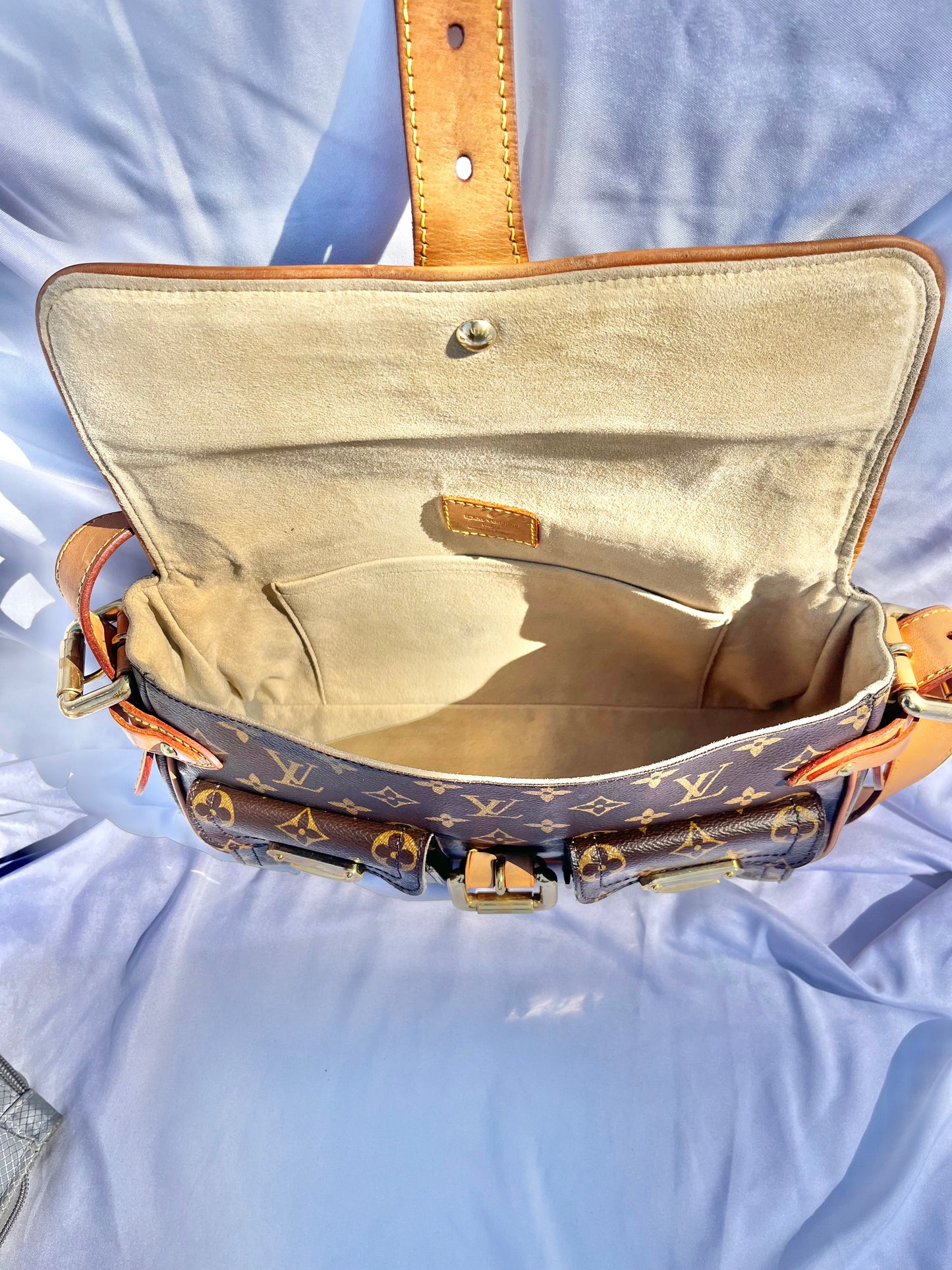 Louis Vuitton Hudson PM