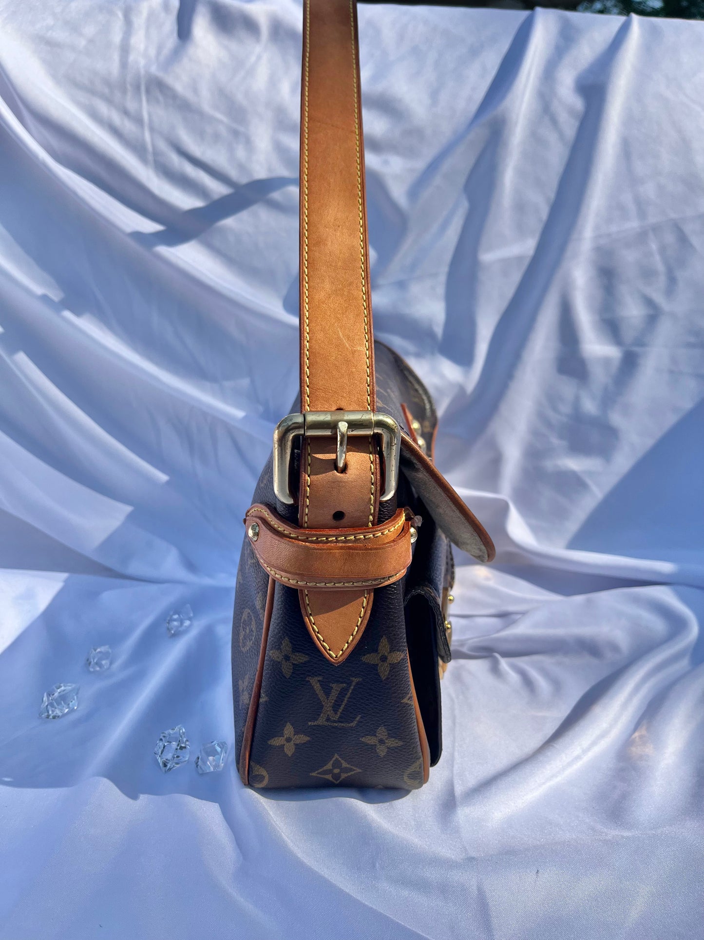 Louis Vuitton Hudson PM